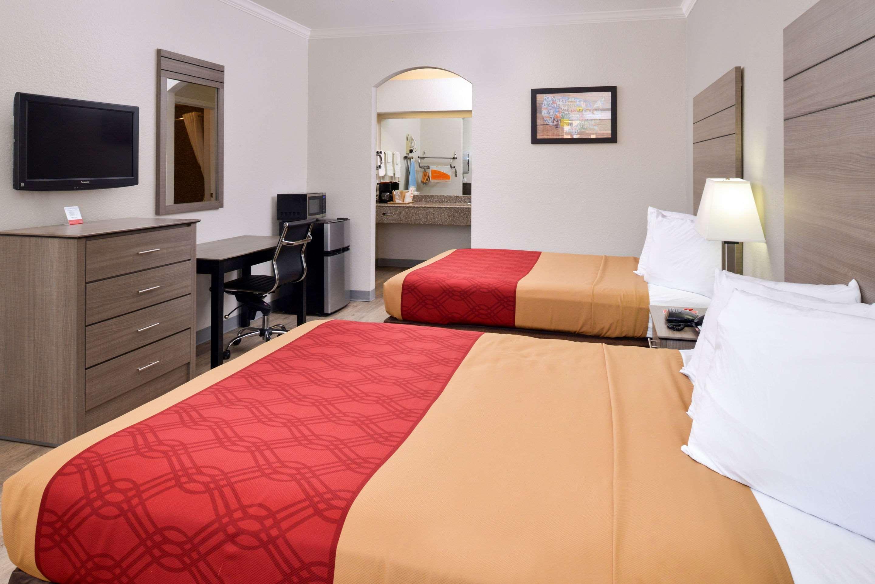 Econo Lodge Inn & Suites Port Arthur Near Sabine Pass Екстериор снимка